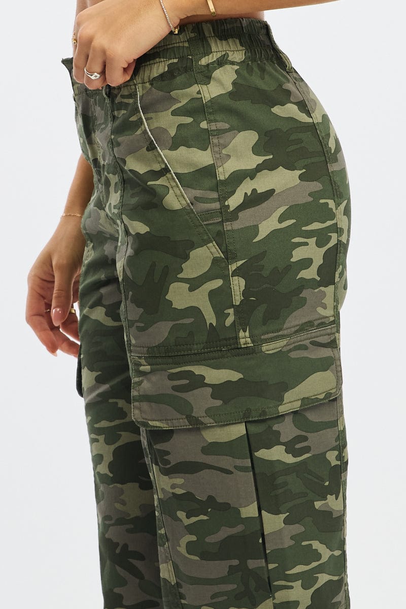 Green Print Cargo Pants Mid Rise